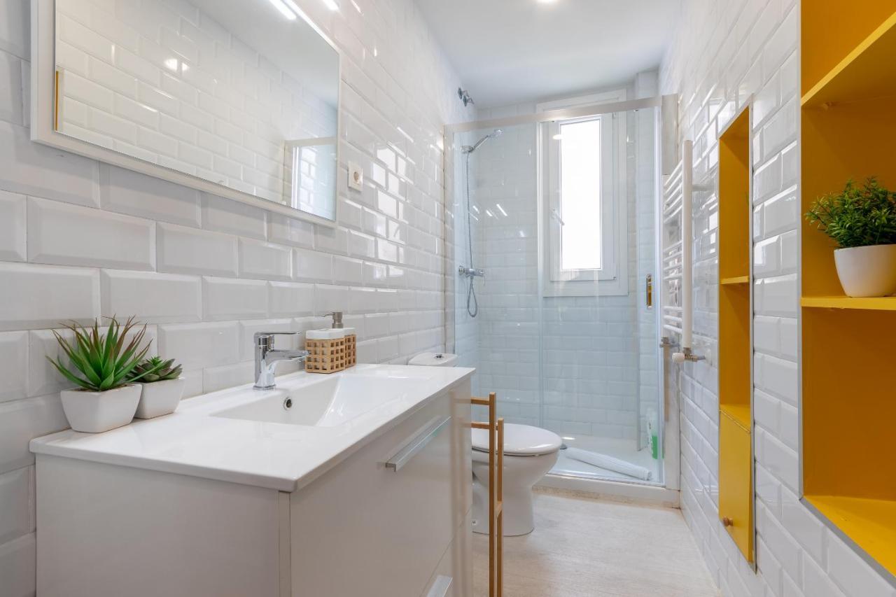 Apartamento KUIA en el centro de Barakaldo al lado del metro Exterior foto