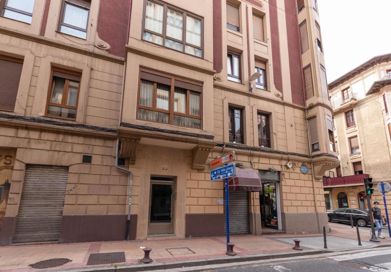 Apartamento KUIA en el centro de Barakaldo al lado del metro Exterior foto